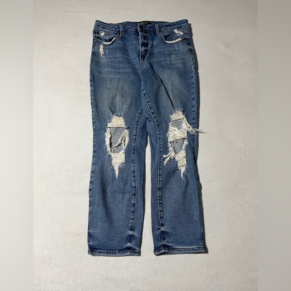 Judy Blue 15/32‎ (32x27) Boyfriend High Rise Stretch Distressed Jeans